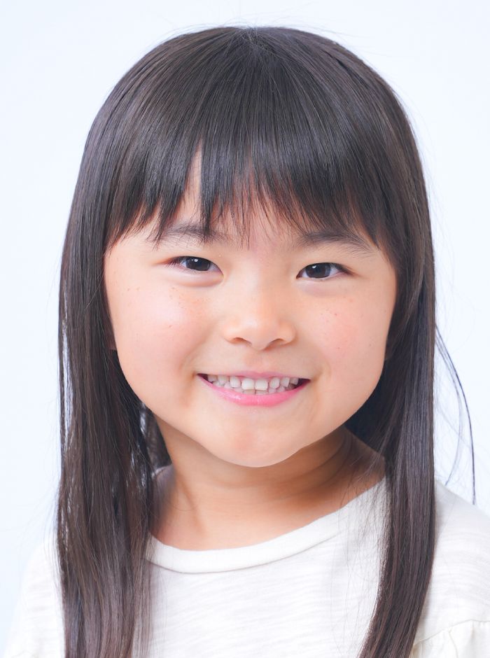 真鍋 穂乃花