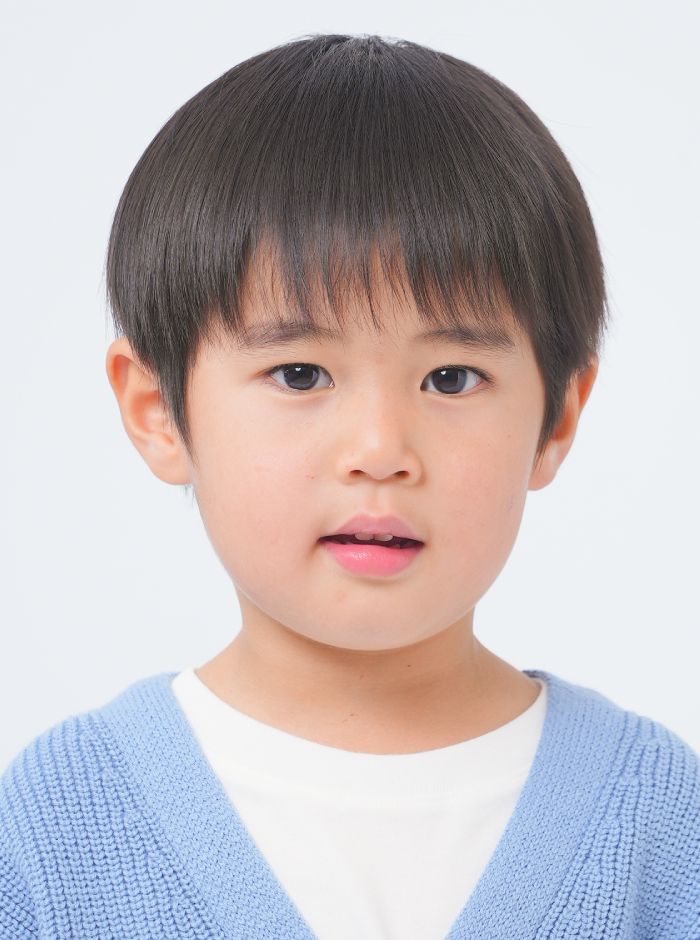 加地 世奈